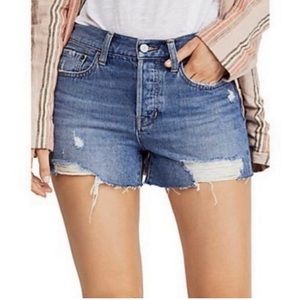 Free People We The Free Byron Bay Short Ripped Size 25 NWT